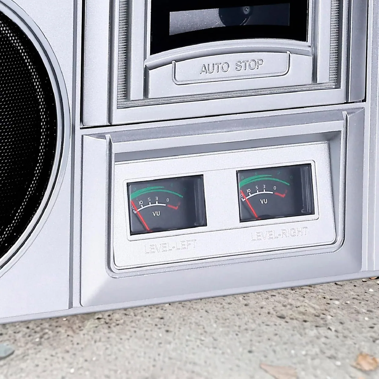aiwa BackTrack Jr Retro Boombox