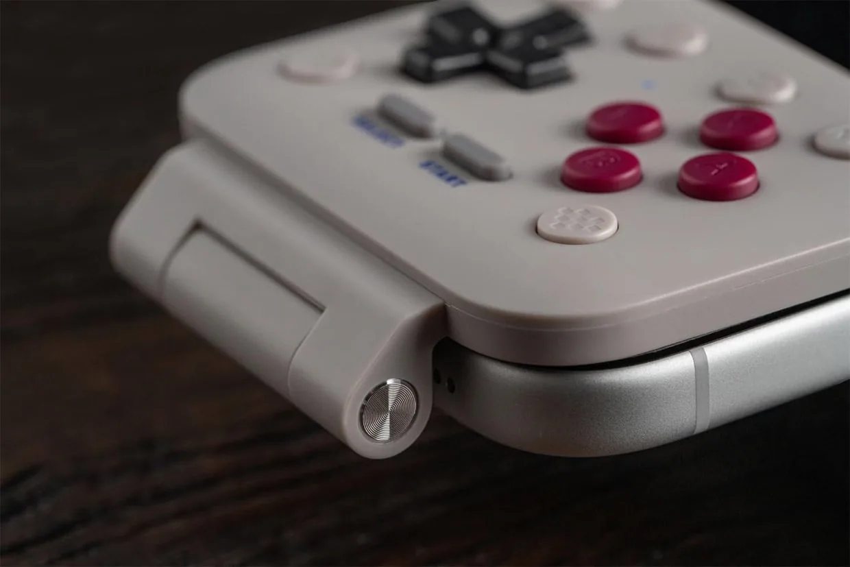 8Bitdo FlipPad Gaming Controller