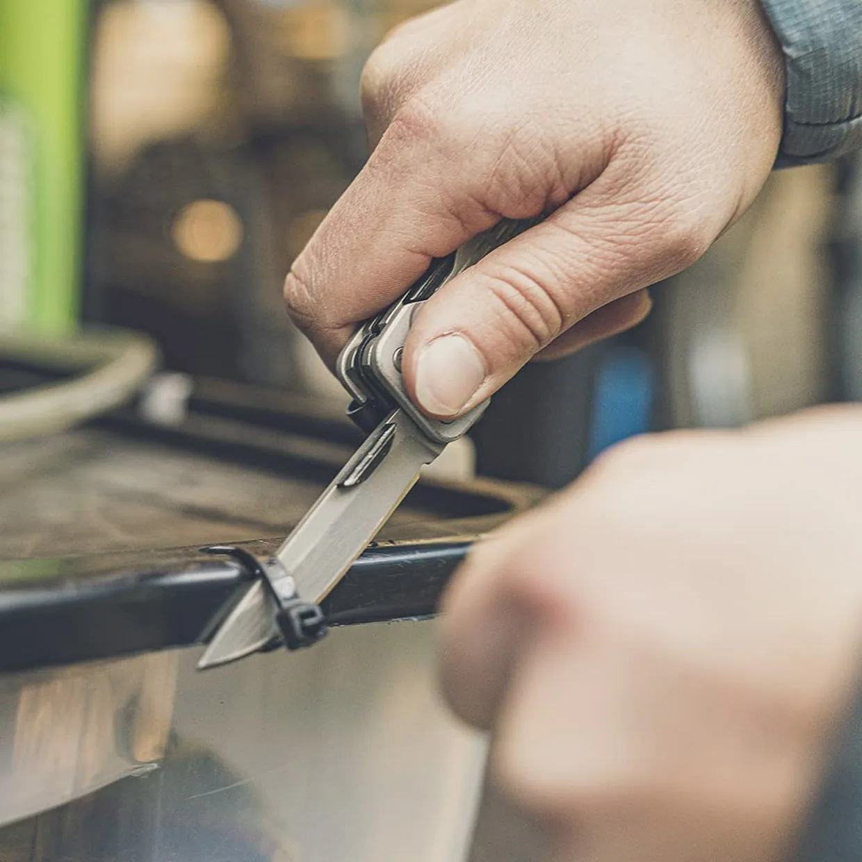Gerber Lockdown Multitool
