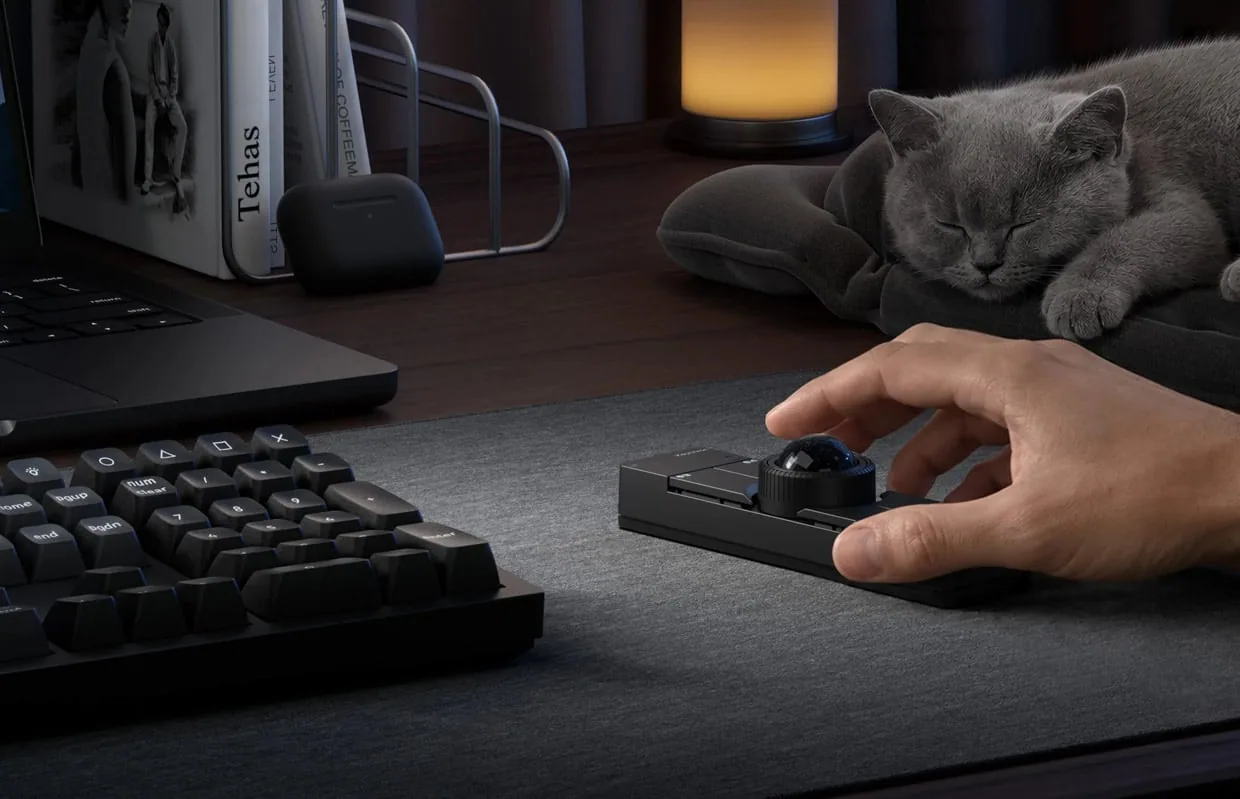 Keychron Nape Pro Wireless Trackball Controller